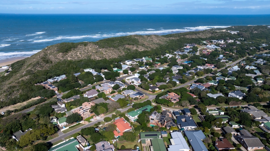 5 Bedroom Property for Sale in Kenton On Sea Eastern Cape